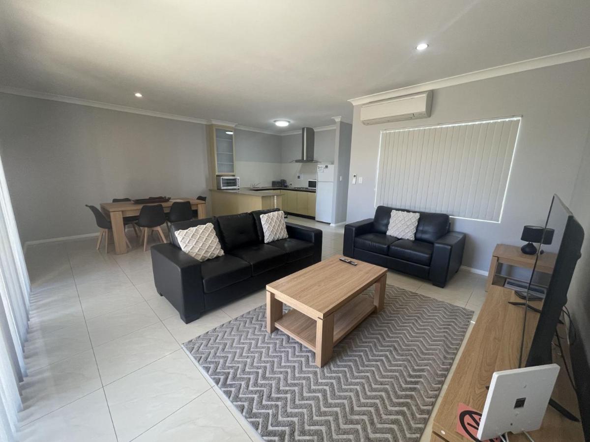 Вилла Unit 39 Seafront Estate Джуриен-Бэй Экстерьер фото